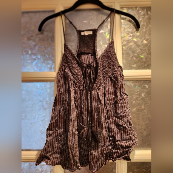 Knit Casual Tank Top - Picture 1 of 6